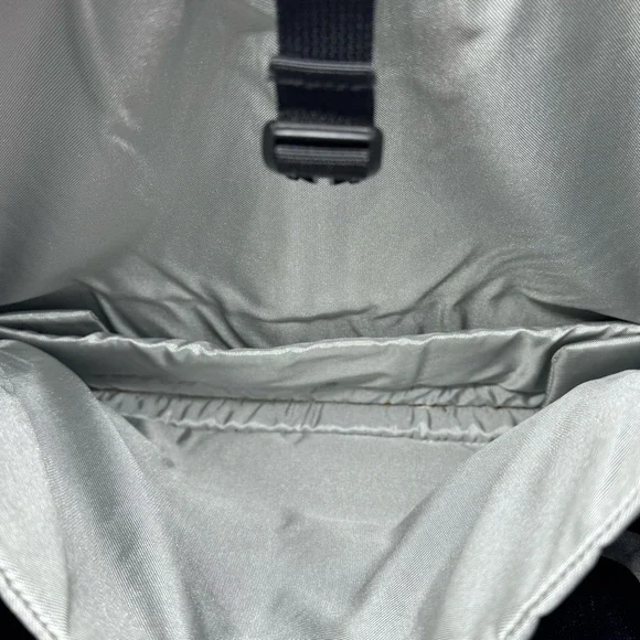 Patagonia® 
Vertical Mass bag - Picture 5 of 10